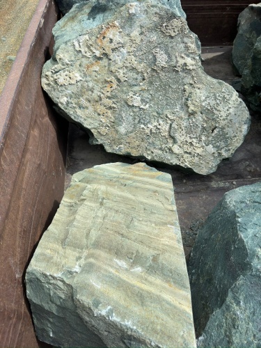 Ландшафтные глыбы зелёные 200-500 килограмм купить в Пушкино