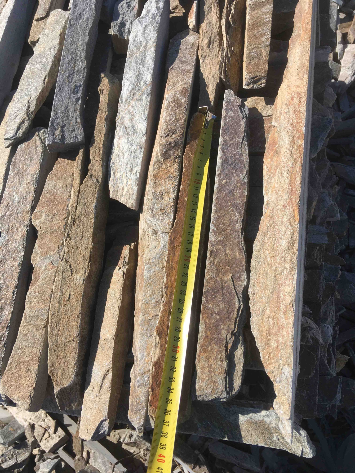 Горбушка златолит мультиколор для облицовки купить в Пушкино