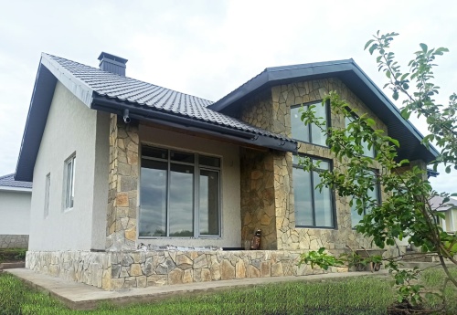 Плитняк златолит Уральский  для фасада купить в Пушкино