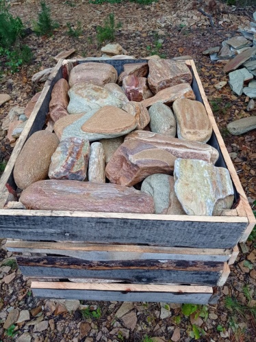 Златолит жёлтый, жёлто-зелёный глыбки и валуны для ланшафтного дизайна купить в Пушкино