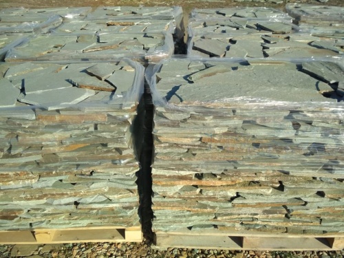 Плитняк златолит зелёный для цоколя, отмостки купить в Пушкино