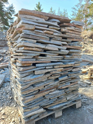 Плитняк златолит серебристый для фасада купить в Пушкино