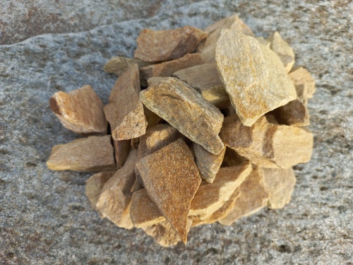 Златолит жёлтый декоративная каменная крошка купить в Пушкино