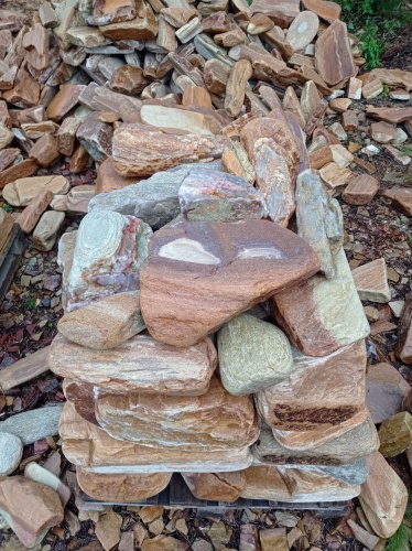 Златолит жёлтый, жёлто-зелёный глыбки и валуны для ланшафтного дизайна купить в Пушкино