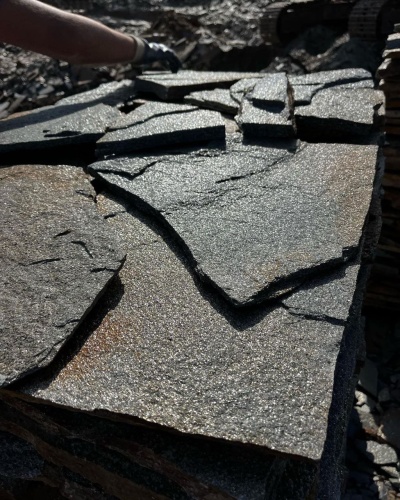 Плитняк златолит серебристый для фасада купить в Пушкино