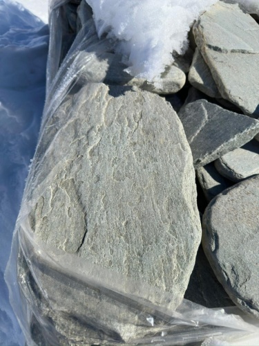 Плитняк златолит зелёный галтованный для цоколя купить в Пушкино